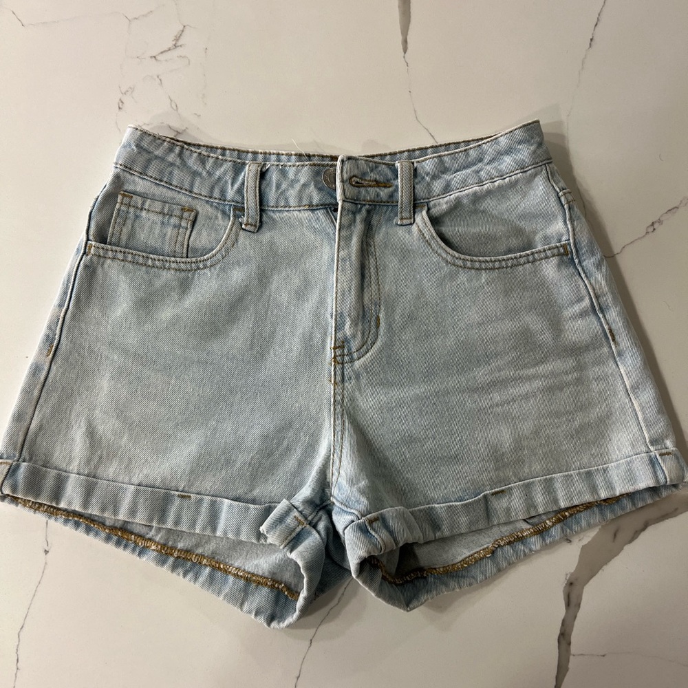 PacSun Mom Short Size 24